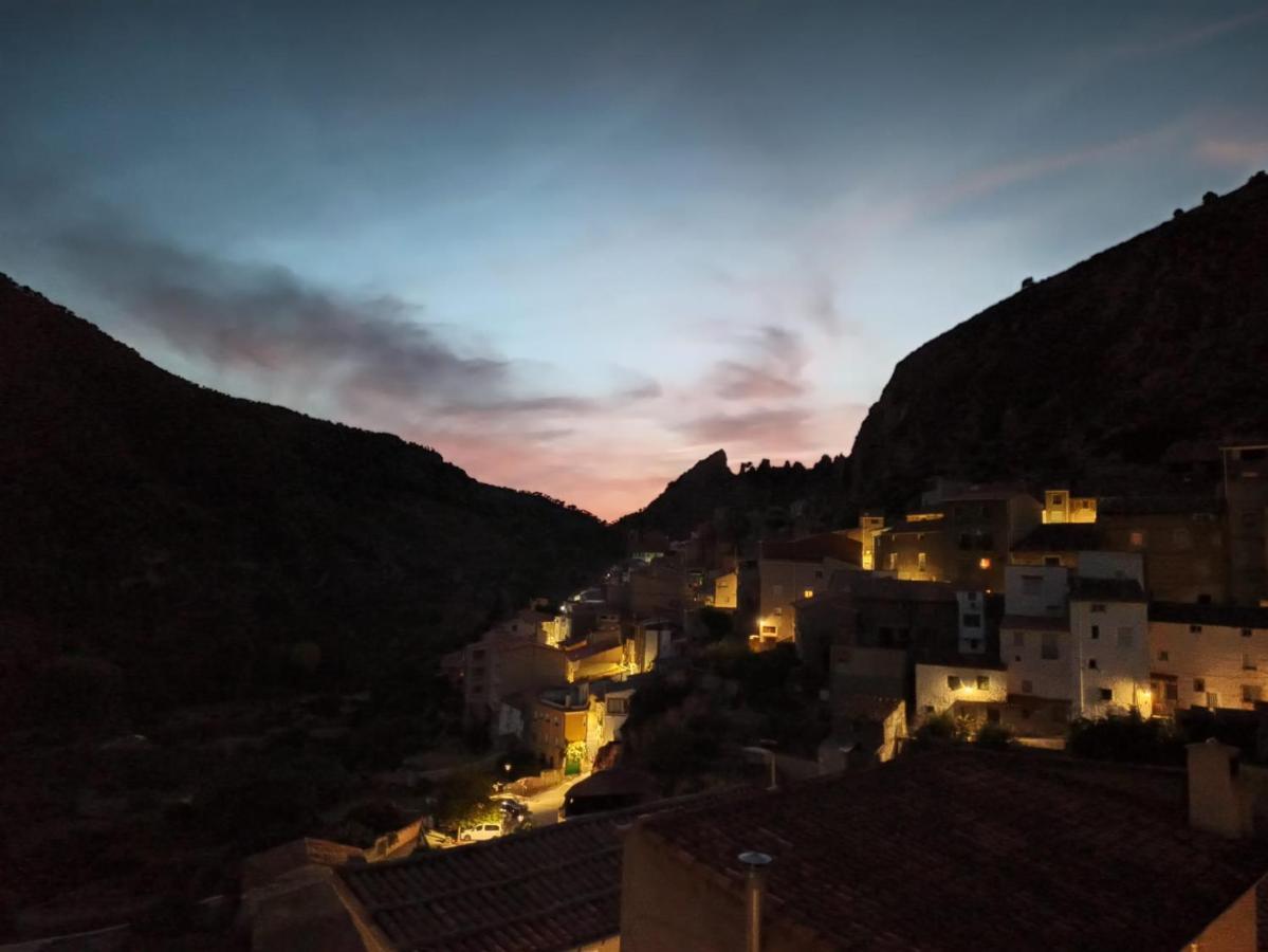 Casa Rural Celia Con Escape Room Ayna Exterior photo